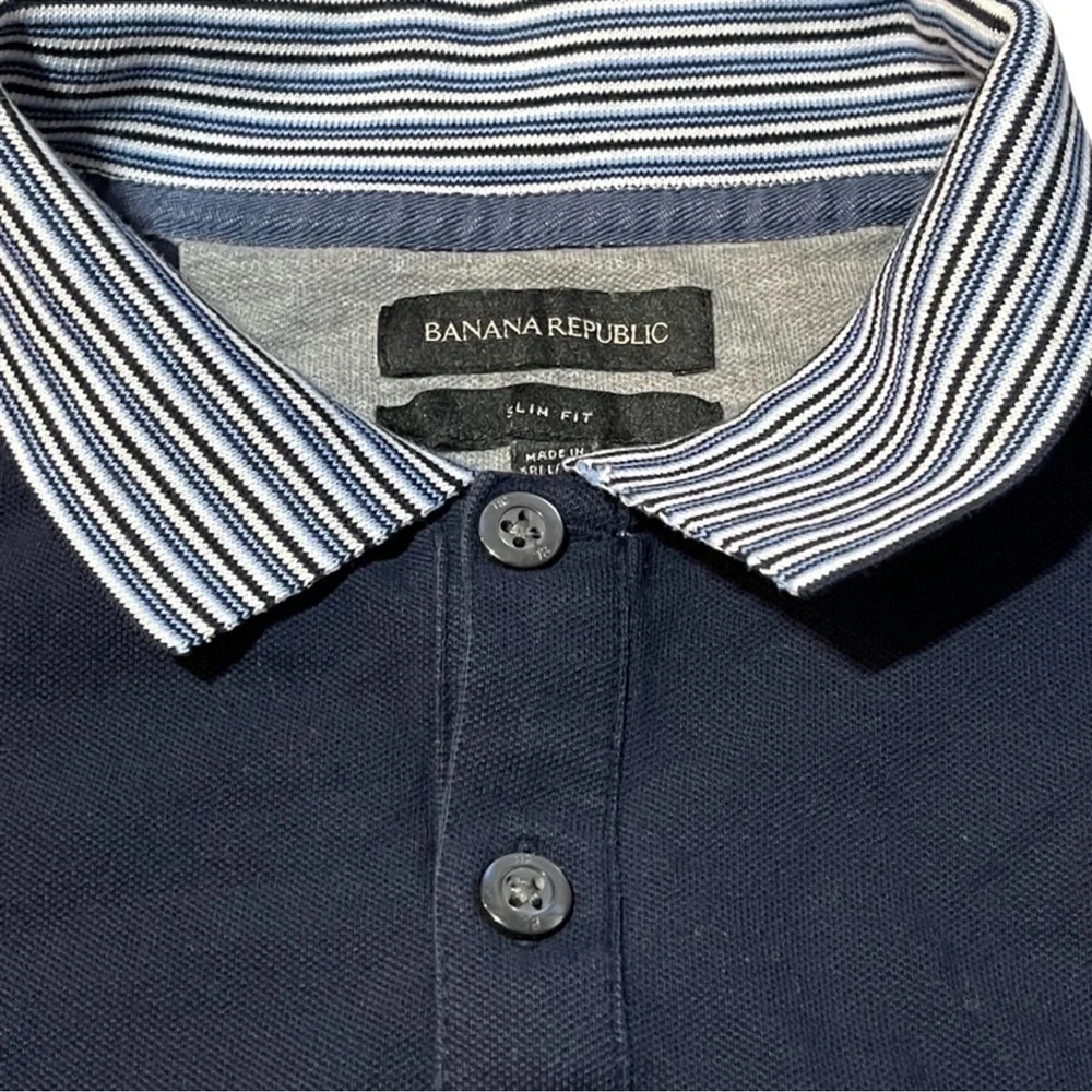 BANANA REPUBLIC Medium Blue With Stripe Collar Polo Shirt